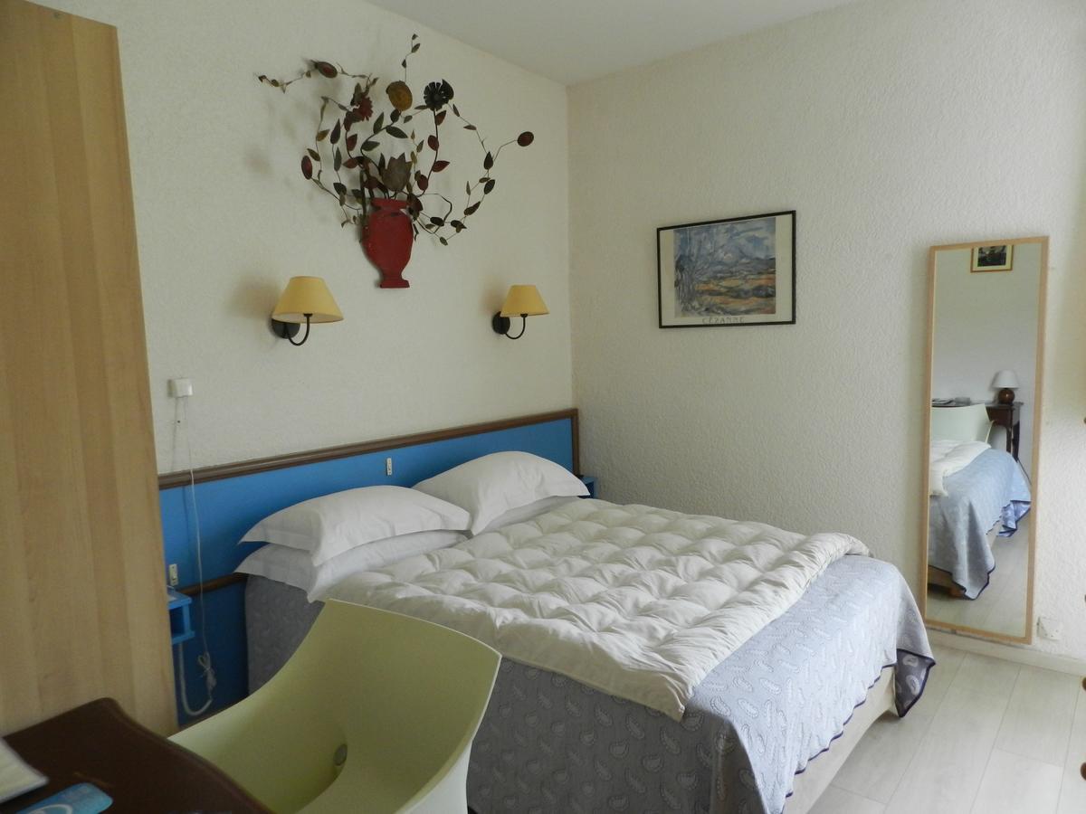 Grand Hotel Moriaz Le Lavandou Cameră foto